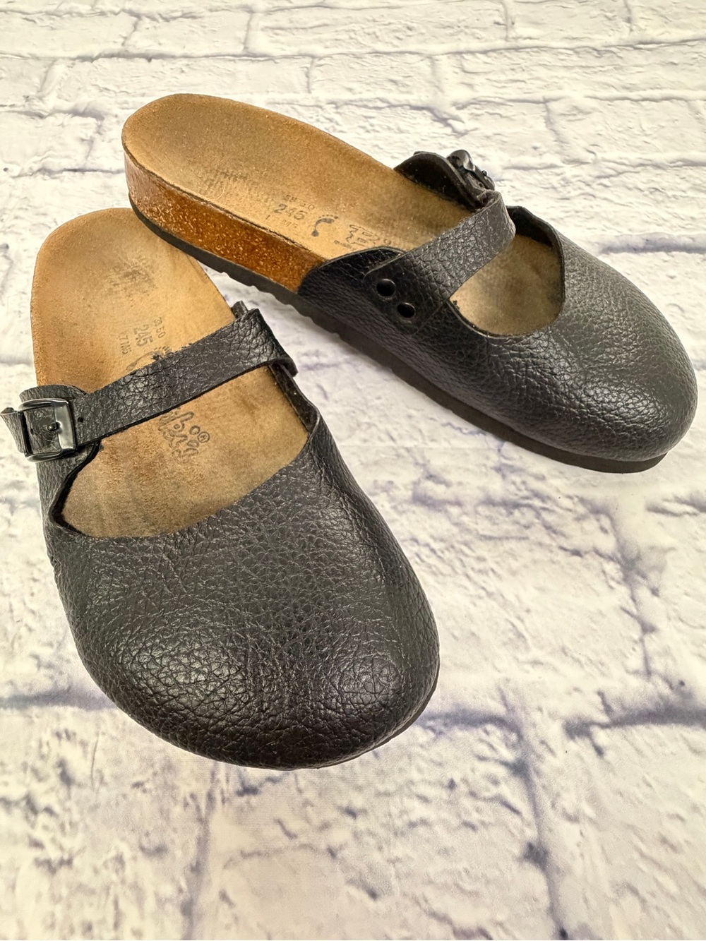 Birkenstock Birkis Mary Jane Clog Mules Black Leather ladies sz 7 narrow fit.
